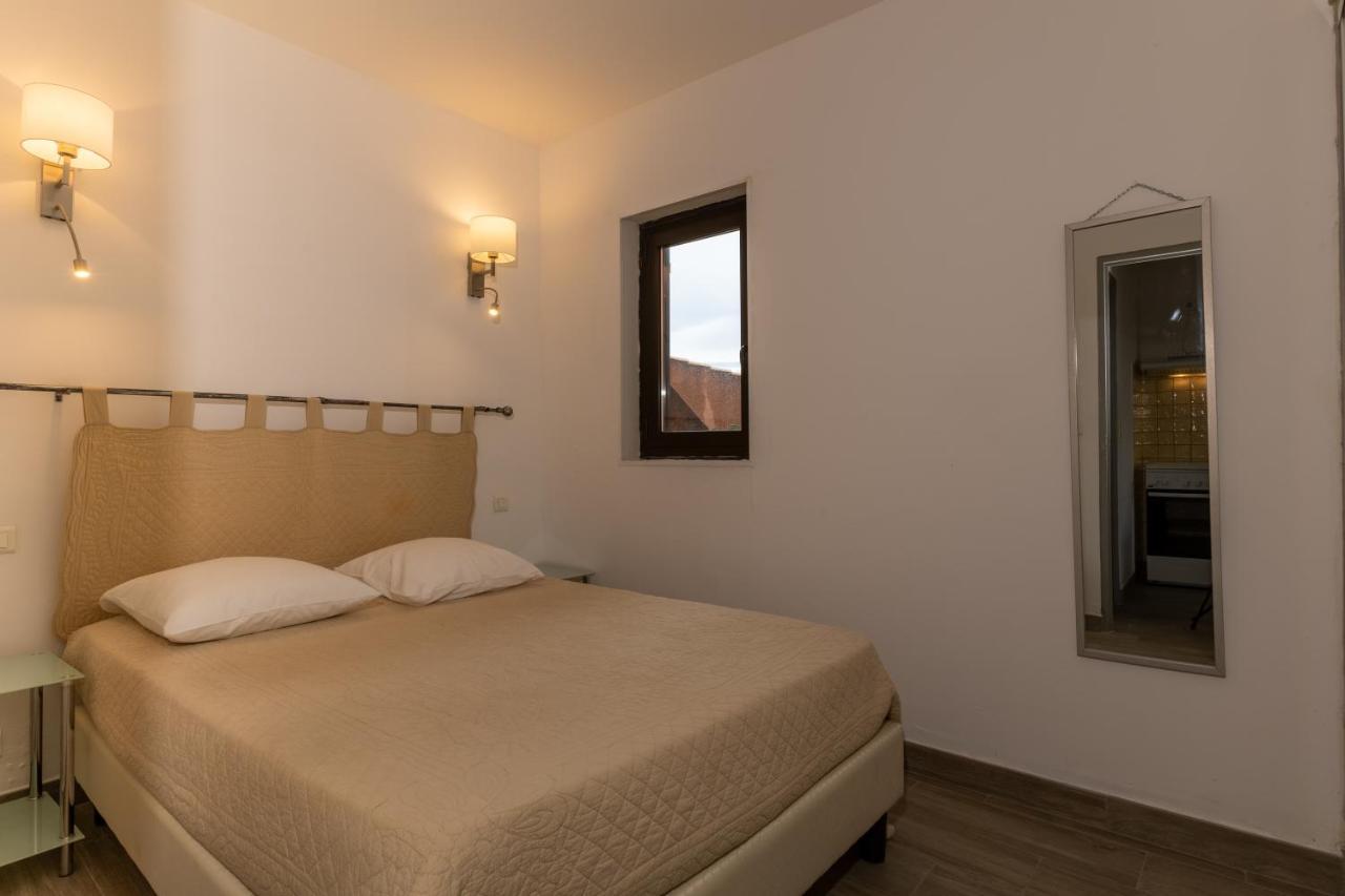 Appartement La Punta Geronimi à Porto-Pollo Extérieur photo